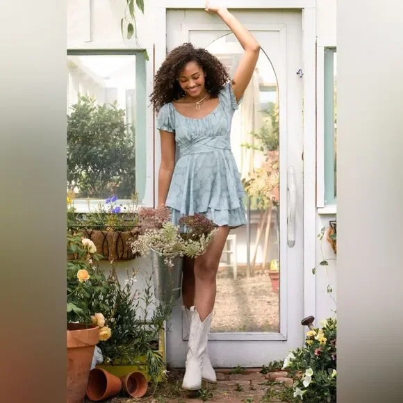 Altar’d State Haisley Layered Crossover Romper Sage Green Swiss Dot XL - Picture 14 of 14